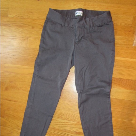 Old Navy Pixie Chino Charcoal Gray pants - Picture 5 of 7